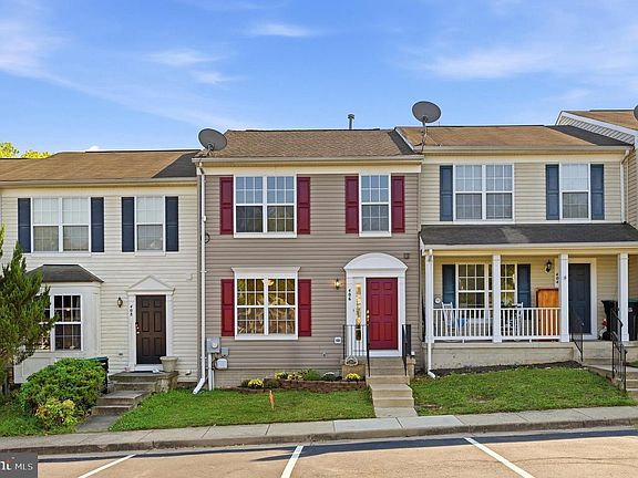 2nd image of 406 Pendleton Ln