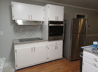 408 Rutherford St, Spring Lake, NC 28390
