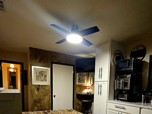 4th image of 2438 San Marcus Ave Unit 1