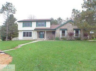 1270 Leeward Dr, Okemos, MI 48864
