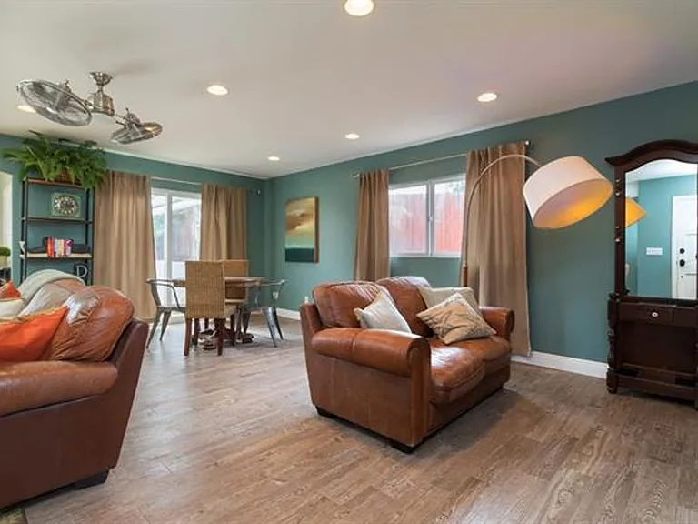 3011 Naugatuck Ave — Photo 3