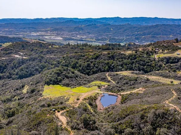 31909 Green Road, Cloverdale, CA 95425