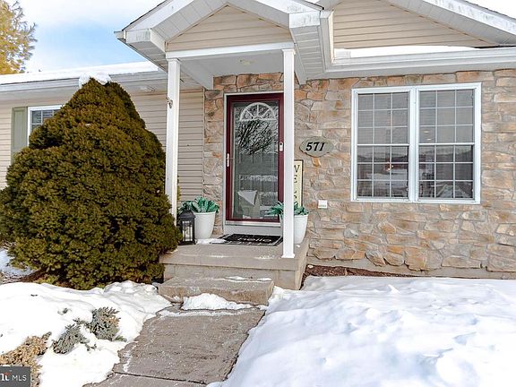 3rd image of 571 Millgate Rd