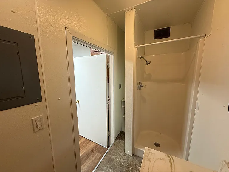 900 N St #B — Photo 10