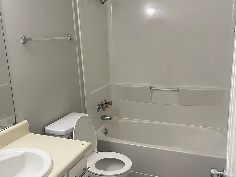 217 Arrowhead Dr — Photo 10