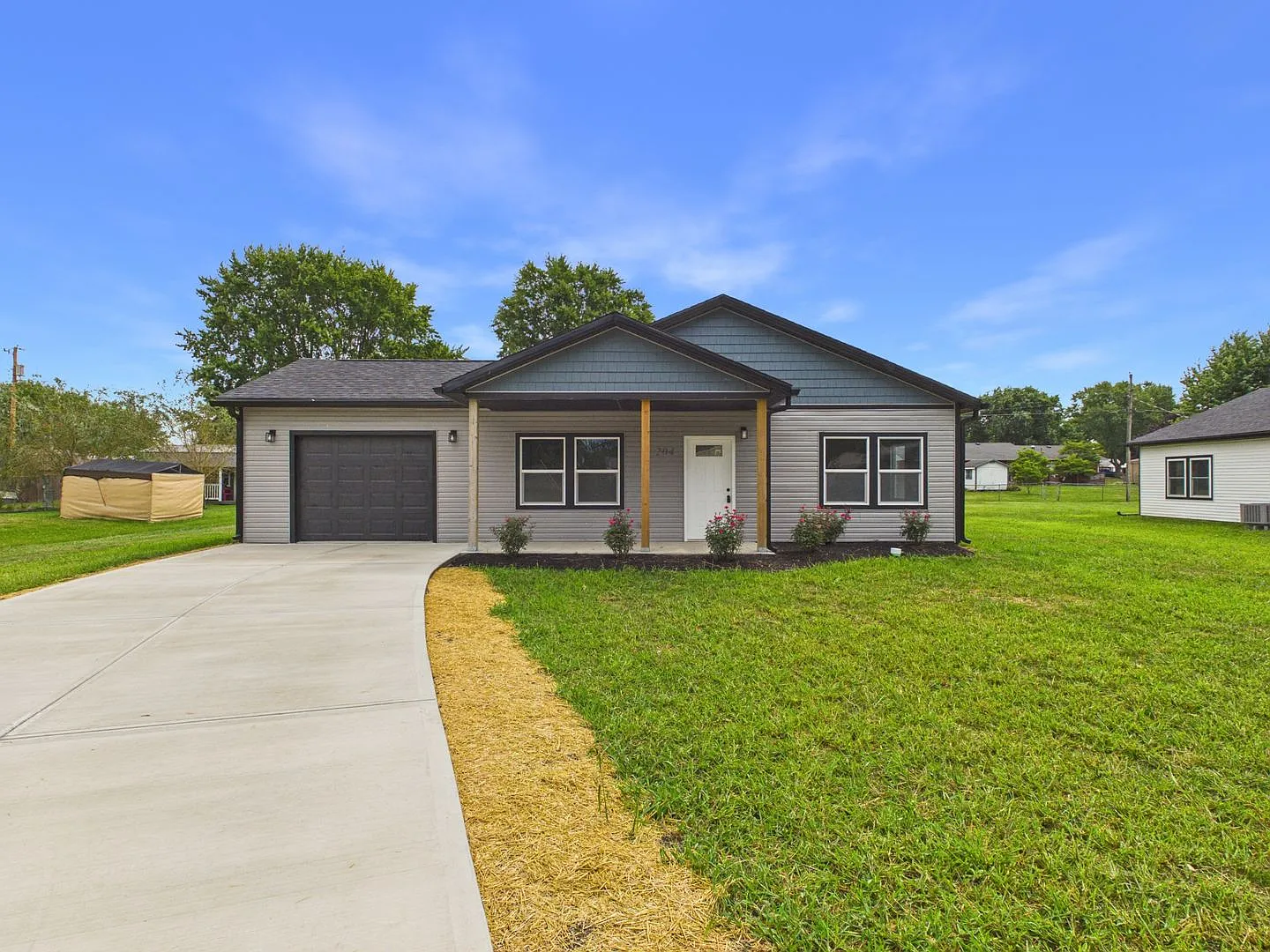 Amazing 3 Br 2 Ba All New Build In Frankton (No Section 8) — Photo 3