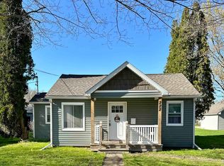 222 W McNeil St, Corunna, MI