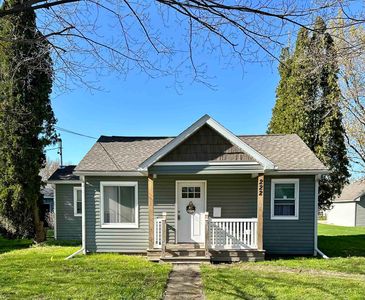222 W McNeil St, Corunna, MI, 48817