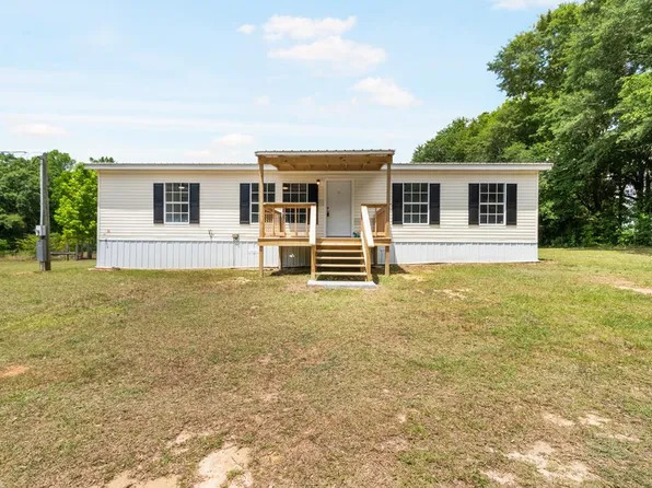 330 Hartzog Rd, Slocomb, AL 36375