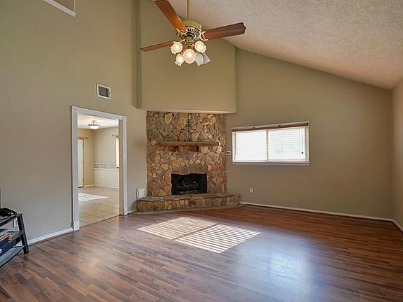 5th image of 3323 Laurel Fork Dr