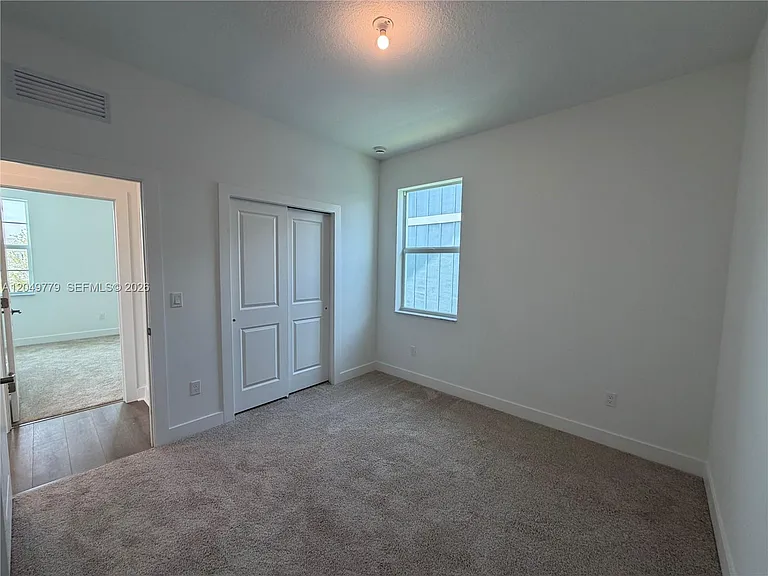 881 SW Bushel Trl — Photo 15