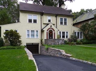 135 Douglas Pl, Mount Vernon, NY 10552