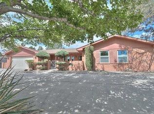 7925 Academy Trl NE, Albuquerque, NM 87109