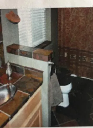 164 N 575 E — Photo 12