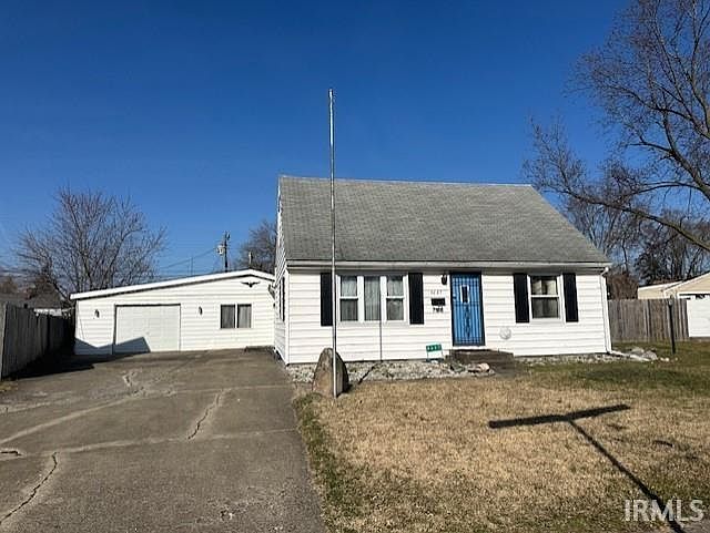 1st image of 4627 Maywood Pl