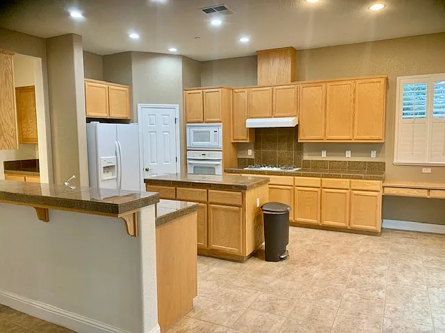 2910 Simba Pl — Photo 5