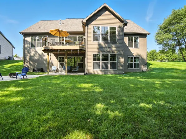 11310 Killarney Dr, Stanwood, MI 49346