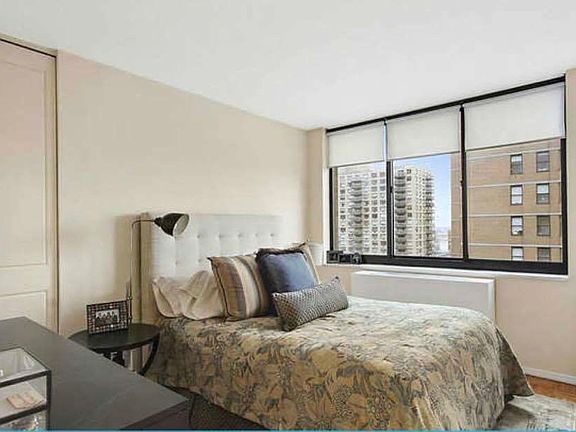2nd image of 155 E 29th St APT 24E