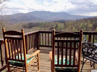 921 Boyd Blvd, Gatlinburg, TN 37738