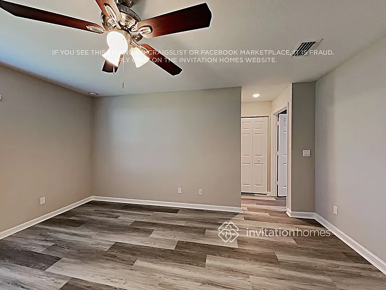 2243 SE Gaslight St — Photo 8