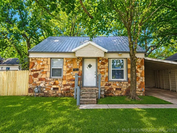 1034 N Gary Pl, Tulsa, OK 74110