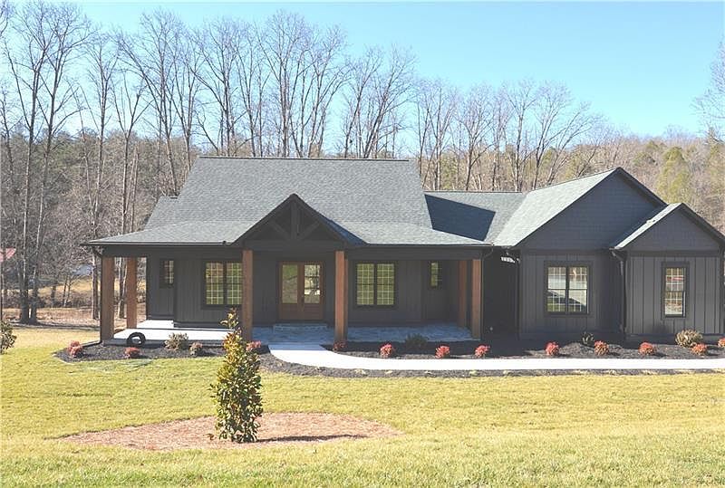 1st image of 931 Madeline Way