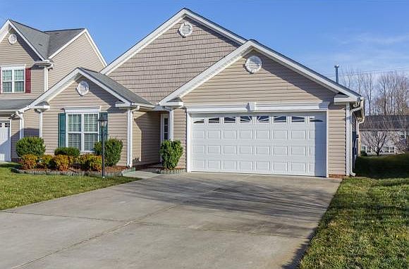 1st image of 328 Slate Dr