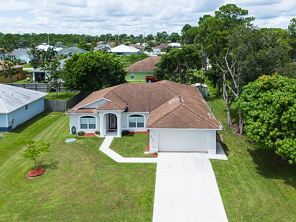 4th image of 3174 SW Dimattia Street