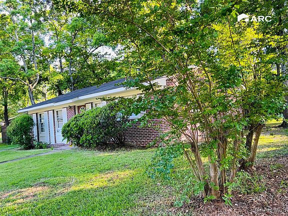 2nd image of 1734 Robison Hill Rd