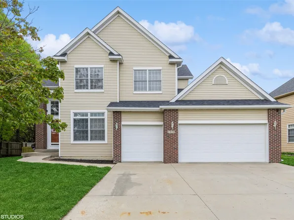 2406 133rd St, Urbandale, IA 50323