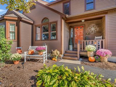 14 Hawthorne Vlg APT D, Franklin, MA, 02038