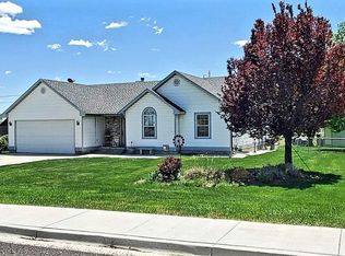 461 W 400 N, Huntington, UT 84528