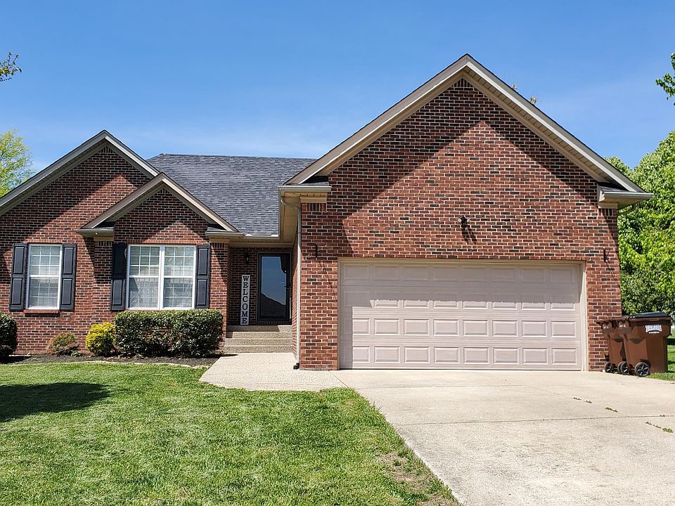 1st image of 45 Lone Oak Dr