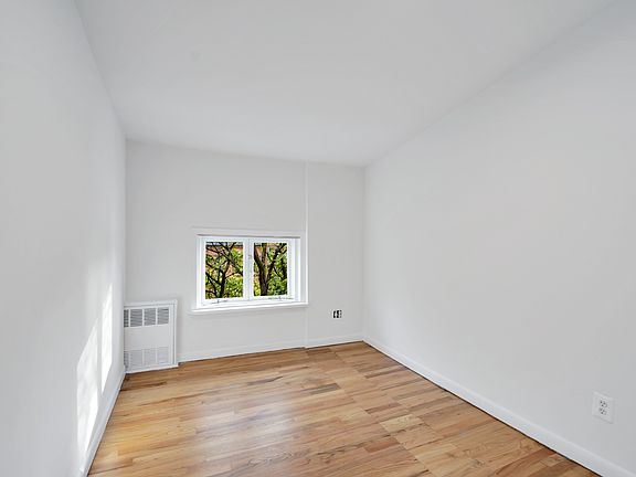 4th image of 103 Atlantic Ave APT 4F