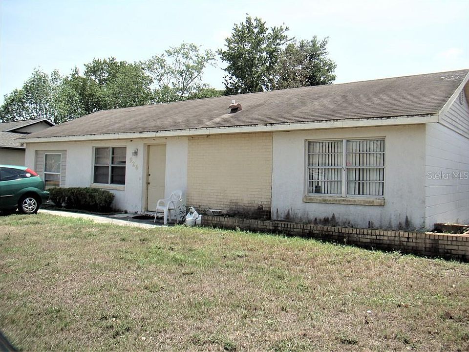1st image of 926 Alabama Woods Ln