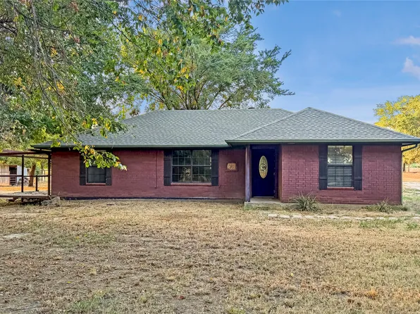 697 County Road 166, Whitesboro, TX 76273