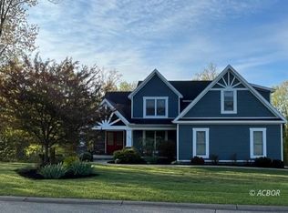 101 University Estates Blvd, Athens, OH 45701