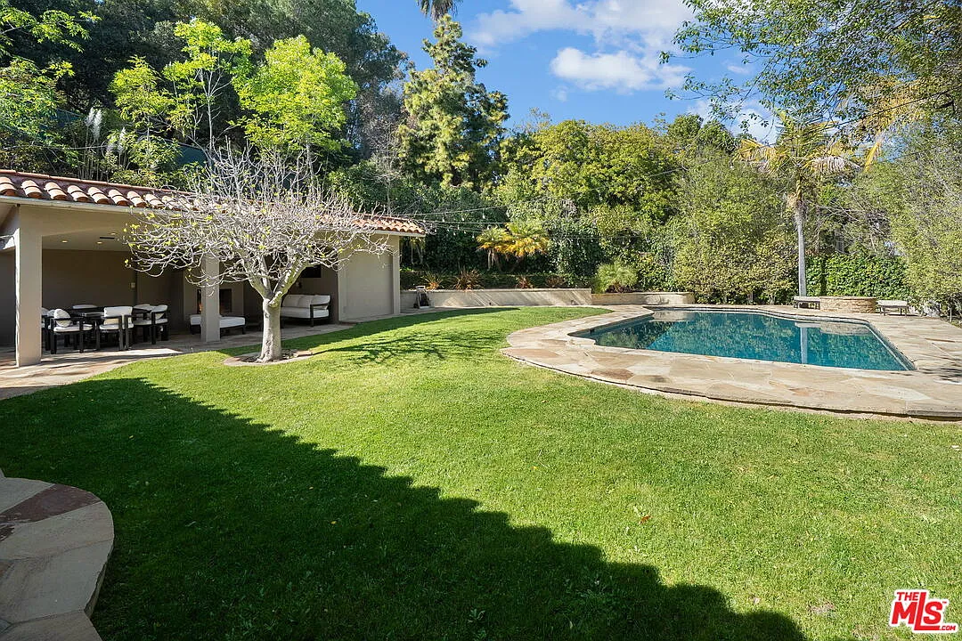 5 bed, 6.5 bath, 3880 sqft, $17,000 — Photo 2