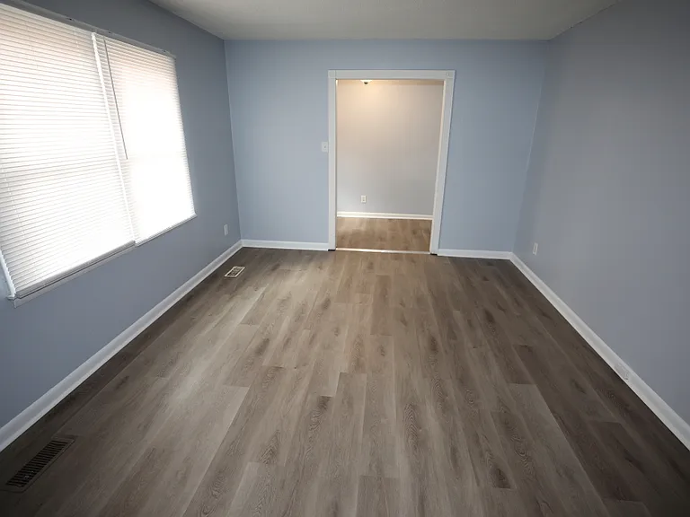 1815 Paisley Ave — Photo 19