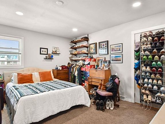 3rd image of 917 Buena Vista Dr APT 3
