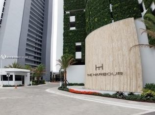 16385 Biscayne Blvd PENTHOUSE 6, North Miami Beach, FL 33160