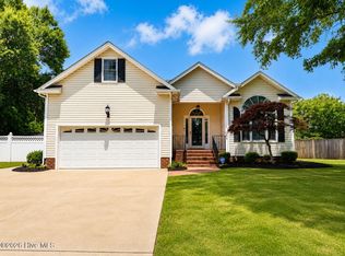 101 White Oak Drive, Greenville, NC 27858
