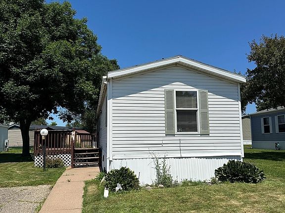 3rd image of 3003 Wilson St #52