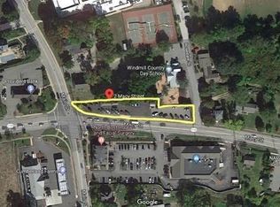 2 Macy St, Amesbury, MA 01913