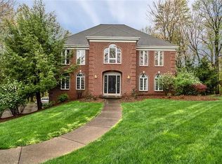 112 Searight Dr, Baden, PA 15005