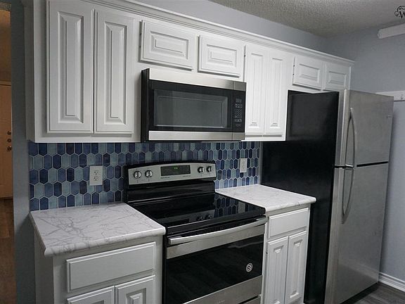 5th image of 5216 Brookwood Dr