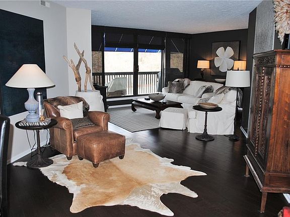 5th image of 19000 Lake Rd APT 123