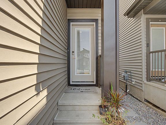 4th image of 311 29th St SW