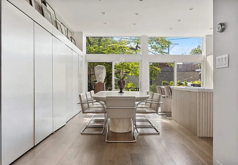 509 W Grant Pl — Photo 7
