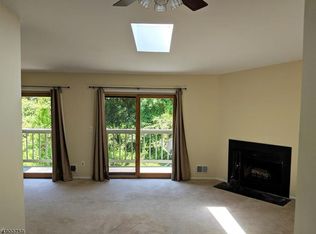 2110 Spruce Hills Dr #2110, Glen Gardner, NJ 08826